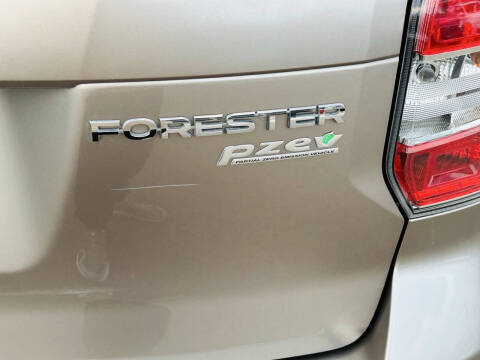 2015 Subaru Forester 2.5i