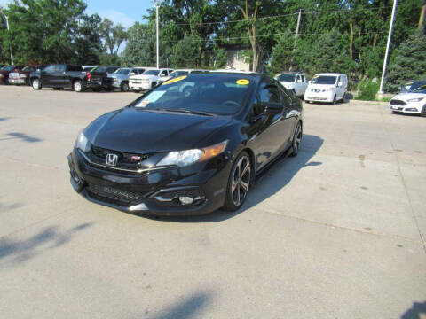 2014 Honda Civic for sale at Aztec Motors in Des Moines IA