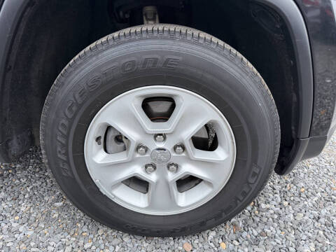 2016 Jeep Grand Cherokee Laredo