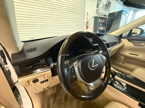 2013 Lexus ES 350