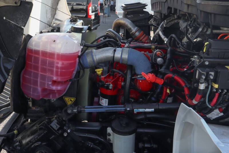 2018 International DuraStar 4300