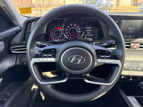 2022 Hyundai Elantra
