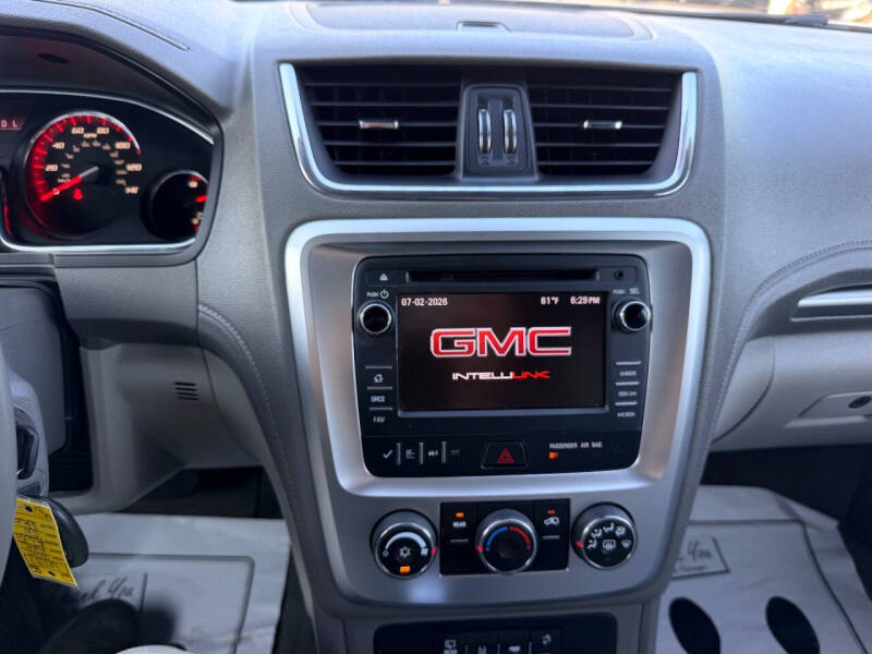 2015 GMC Acadia SLE-2