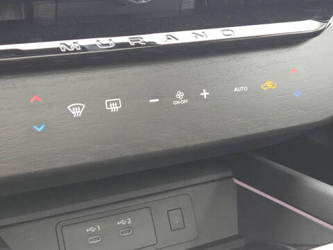 2025 Nissan Murano SL