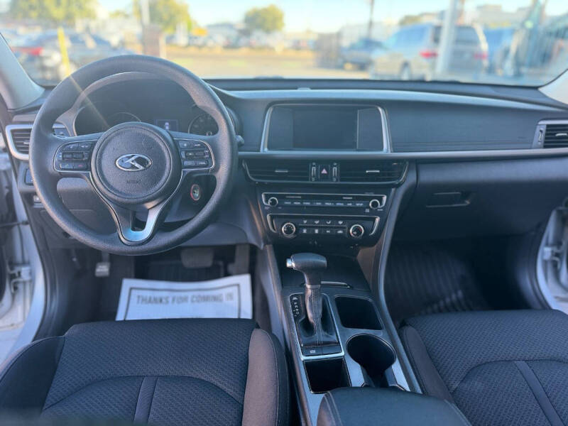 2018 Kia Optima LX