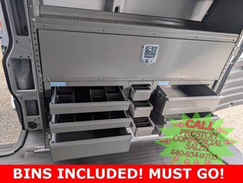 2025 Chevrolet Express 2500