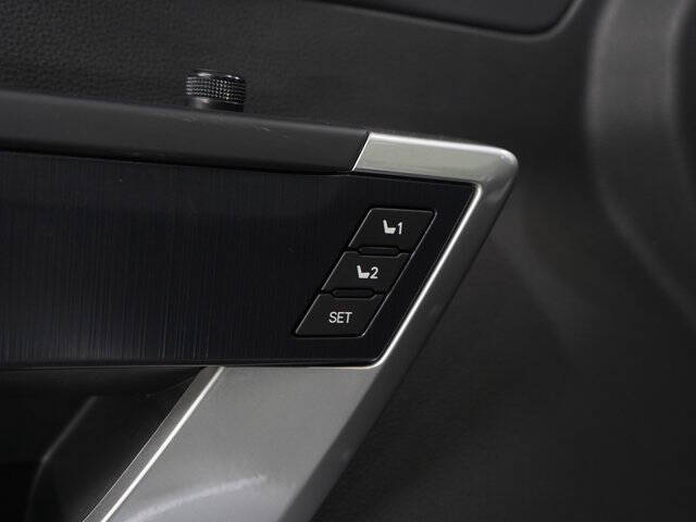 2025 Toyota Sequoia Platinum