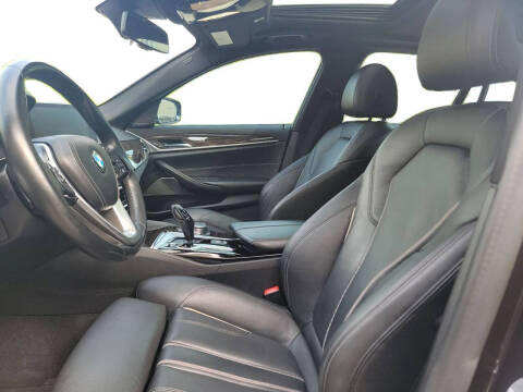 2019 BMW 5 Series 540i