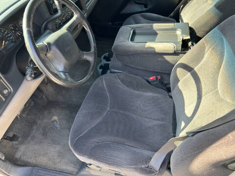 2002 GMC Yukon SLE