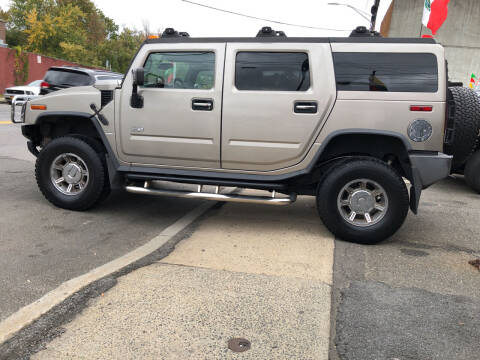 2005 HUMMER H2 Lux Series