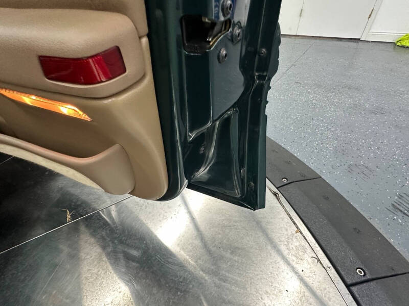 1993 Pontiac Bonneville SSE