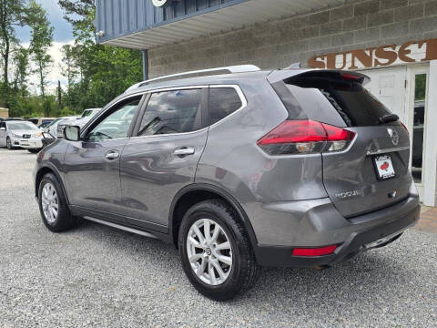 2020 Nissan Rogue SV