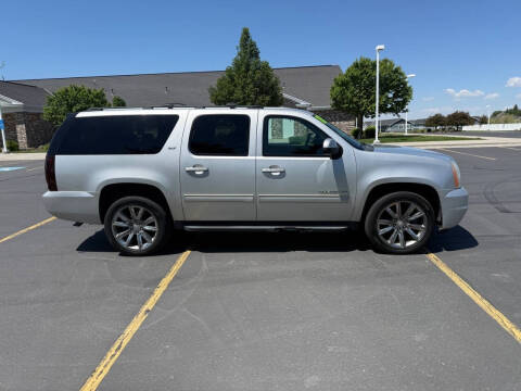 2011 GMC Yukon XL SLT