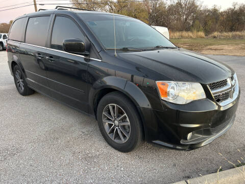 2017 Dodge Grand Caravan for sale at TRUST AUTO SALES in Lincoln NE