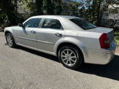 2010 Chrysler 300 Touring's photo
