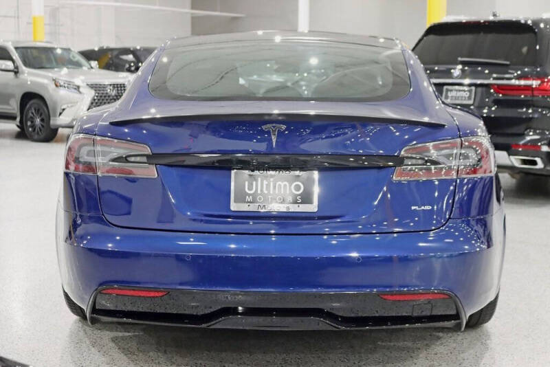 2021 Tesla Model S Plaid