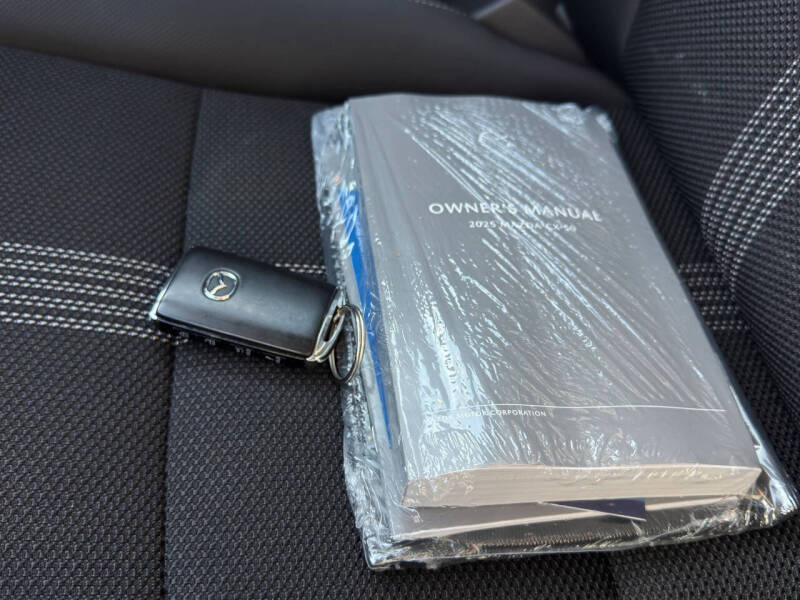 2025 Mazda CX-50 2.5 S Premium