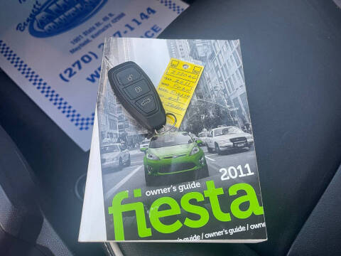 2011 Ford Fiesta SES