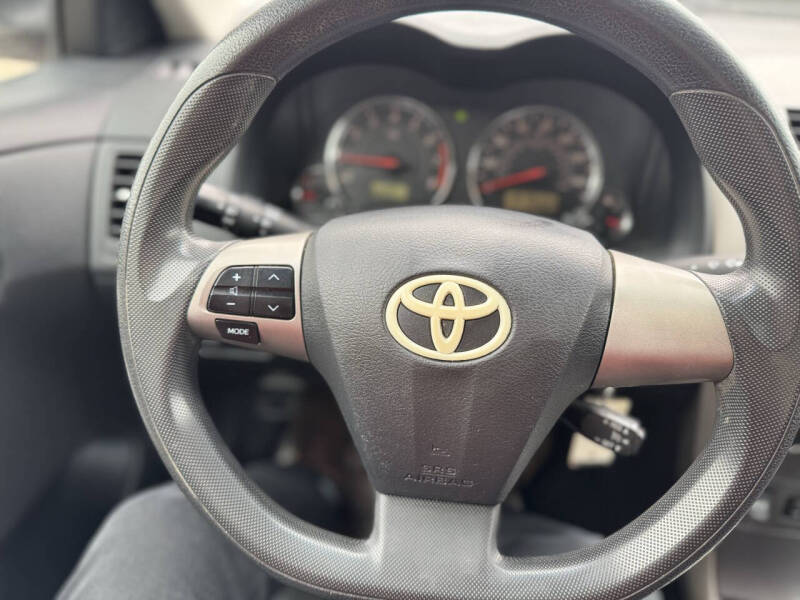 2011 Toyota Corolla S