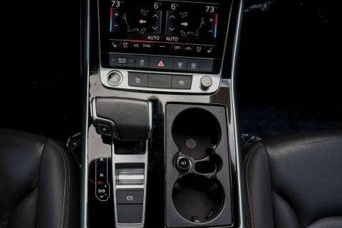 2021 Audi Q8 quattro Premium Plus 55 TFSI