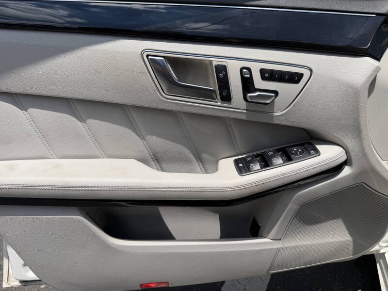 2014 Mercedes-Benz E-Class E 550 4MATIC