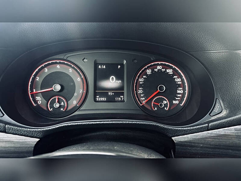 2021 Volkswagen Passat R-Line