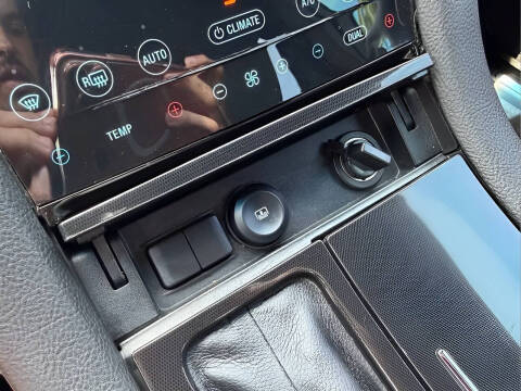 2017 Ford Taurus Limited