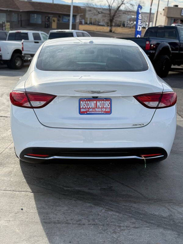 2016 Chrysler 200