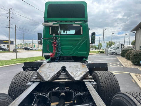 2019 International LT625