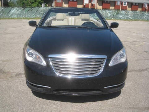 2012 Chrysler 200 Touring