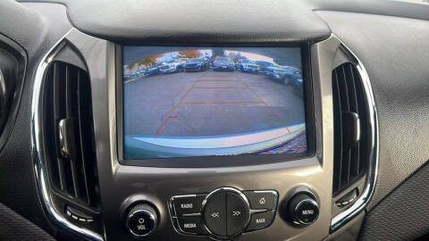 2018 Chevrolet Cruze LT Auto