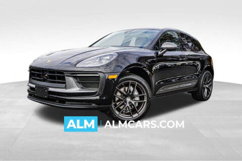 2023 Porsche Macan T