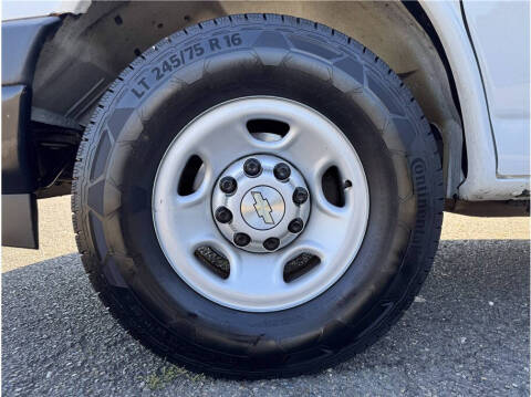 2020 Chevrolet Express 2500