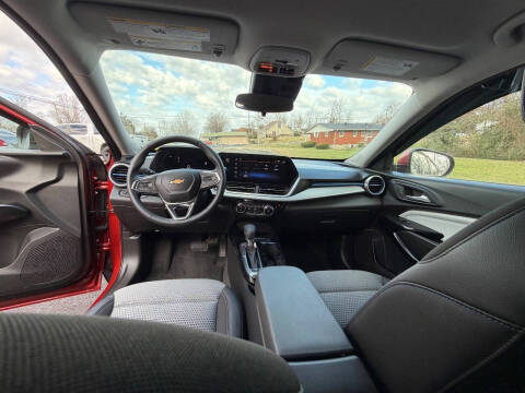 2024 Chevrolet Trax LT