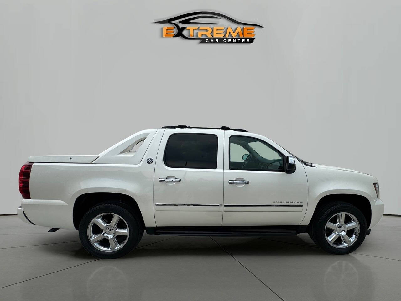 2013 Chevrolet Avalanche for sale at Extreme Car Center in Detroit, MI