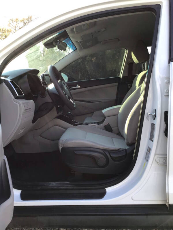 2020 Hyundai Tucson SE