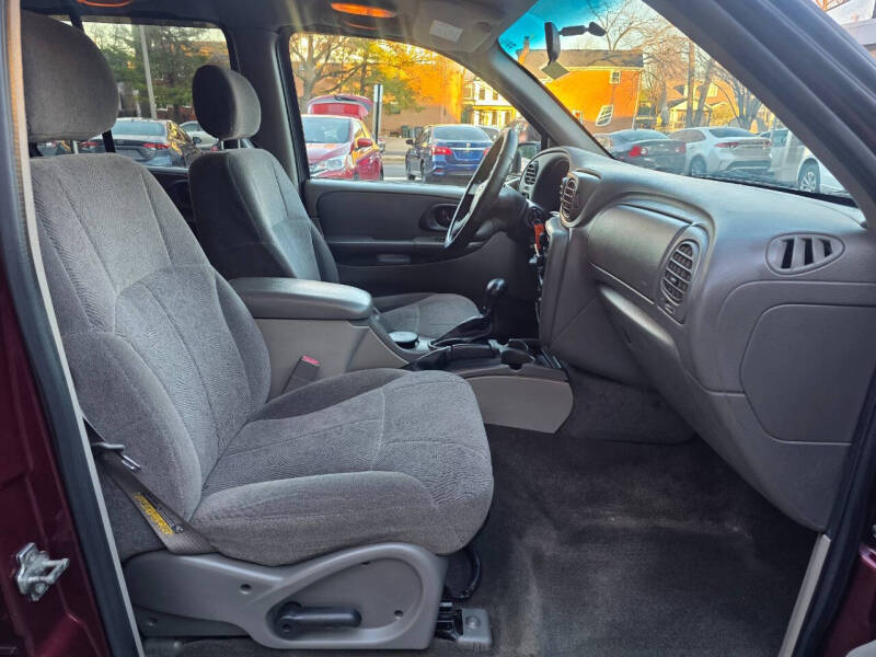 2004 Chevrolet TrailBlazer LS