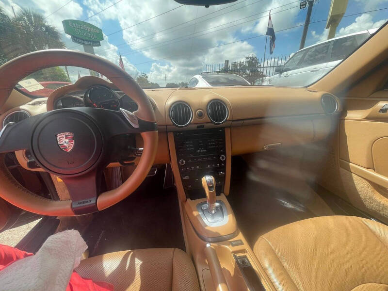 2011 Porsche Cayman