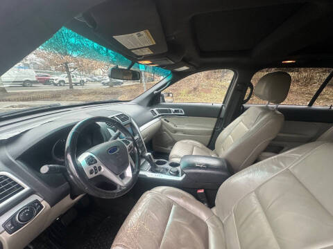 2014 Ford Explorer XLT