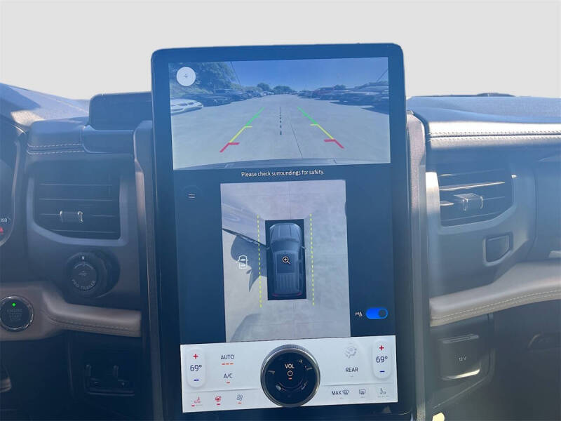 2023 Ford Expedition Platinum