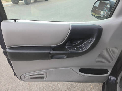 2001 Mazda B-Series B4000 SE