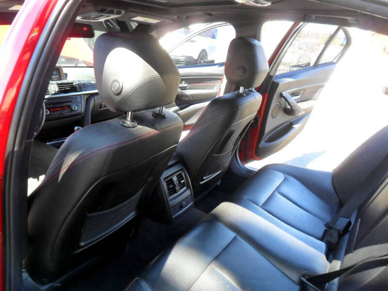 2015 BMW 3 Series 328i