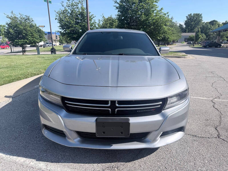 2017 Dodge Charger SE