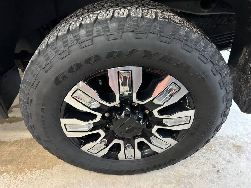 2024 GMC Sierra 2500HD Denali