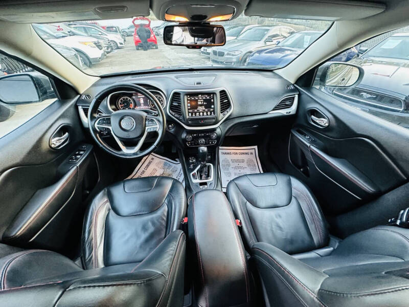 2015 Jeep Cherokee Trailhawk