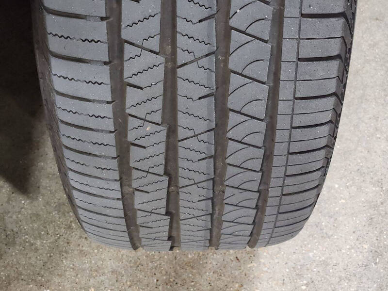 2023 Volvo XC60 Recharge T8 Plus Bright Theme