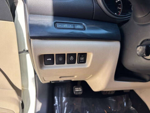2023 Nissan Maxima 3.5 Platinum