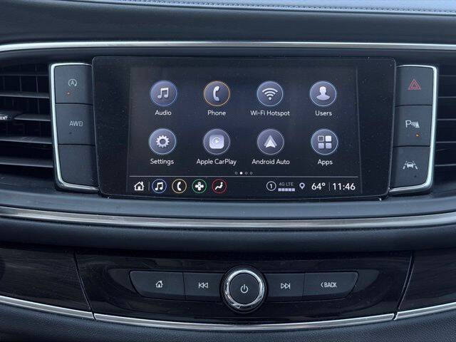 2023 Buick Enclave Essence