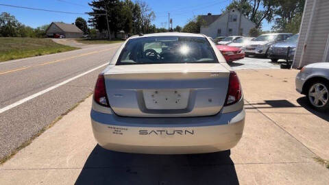 2005 Saturn Ion 3