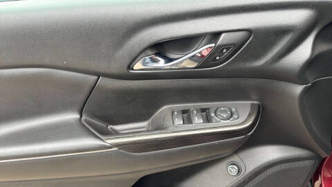 2018 GMC Acadia SLE-2